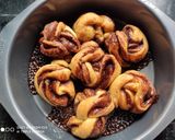 চকোলেট সিনামন রোল (chocolate cinnamon roll recipe in bengali) রেসিপি ধাপ - 4 ছবি