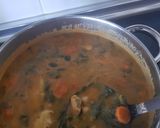 Foto del paso 6 de la receta: Potaje de garbanzos con merluza y mejillones