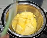 Foto langkah ke 2 dari resep *BOLU SAKURA LEMBUT EMPUK*.