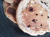 Hotcakes integrales de banana y chips de chocolate