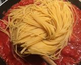 Foto del passaggio 4 della ricetta Spaghetti all’assassina 🔥