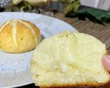 Foto langkah ke 10 dari resep Garlic Cheese Bread.
