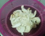 Hình bước làm 1 của món Trứng chiên nấm hoàng đế