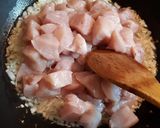 Tejszínes-gombás csirkemell bulgurral recept fázis 2 fotója