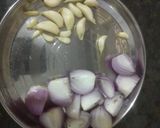 लहसुन प्याज़ चटनी (Lahsun pyaz chutney recipe in hindi) रेसिपी चरण 1 फोटो