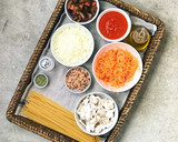 Foto del paso 1 de la receta: Receta de espaguetis, con espirales de zanahorias atún y queso