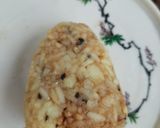 Foto del paso 4 de la receta: Onigiri 🇯🇵 Bola de arroz japonesa
