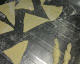 Foto del paso 4 de la receta: Medialunas de manteca súper fácil