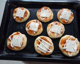 Foto langkah ke 4 dari resep Pizza Mini.
