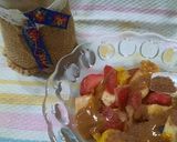 Foto del paso 4 de la receta: Ensalada de frutas con salsa de dulce de leche y algo más.