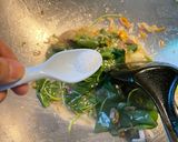 Gambar langkah 2 resipi Sayur Pegaga Tumis Udang Kering.