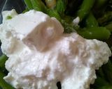Une image de l'étape 2 de Verrine d'asperges vertes, chantilly au citron vert.
