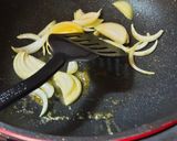 Foto langkah ke 1 dari resep Ayam goreng mentega.