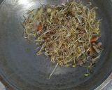 Foto langkah ke 2 dari resep 62.Tumis Sawi Taoge.