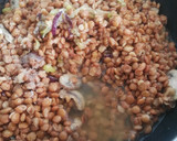 Foto del paso 3 de la receta: Ensalada templada de lentejas con vinagreta de mostaza