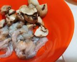 Foto langkah ke 1 dari resep B2 Udang Jamur Asam Manis.