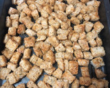Foto del paso 3 de la receta: Croutons de pan integral al horno