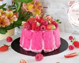 Une image de l'étape 11 de Charlotte fraise & framboises.