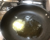 Foto del paso 4 de la receta: Quiche de coliflor, espinacas salteadas y agua de piña