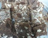 स्वादिष्ट आटे की बर्फी(Swadist aate ki barfi recipe in Hindi) रेसिपी चरण 2 फोटो