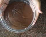 A picture of step 4 of Chocolate cake popsicles.