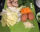 Foto langkah ke 1 dari resep Mie Titi khas Makassar.