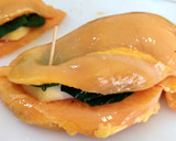Foto del paso 2 de la receta: Pechugas rellenas de queso de Arzúa y espinacas