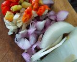Foto langkah ke 2 dari resep Ayam Gongso.