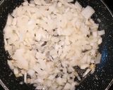 Foto del paso 2 de la receta: Lasaña sin gluten con verdurita y poquito de carne🥕🥒🧀🍄🥓🍅