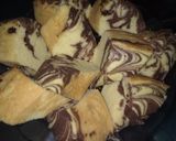 Foto langkah ke 5 dari resep Bolu marmer putih telur.