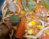 A picture of step 7 of Corn, Vegetables & Spagetti, Colourful Hotch Potch -- A Satiating One - Pot Meal Under 35 Minute.