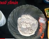 A picture of step 2 of Thepla.