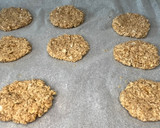Foto del paso 6 de la receta: Dos postres en una sola receta: Tarta y galletas; sin gluten, sin lactosa y sin azúcar
