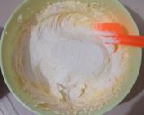 Foto langkah ke 2 dari resep Marble Butter Cake.