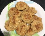 Foto del paso 4 de la receta: Galletas de banana, avena y nuez (sin harina)