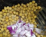 A picture of step 4 of Chana CHAAT.