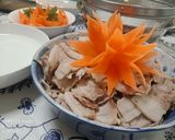 Hình bước làm 1 của món Thịt luộc cuốn bánh tráng