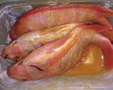 Foto langkah ke 1 dari resep Ikan goreng bumbu racik instan.