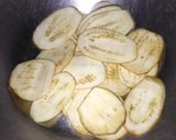 A picture of step 1 of Eggplant pakora.
