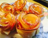 A picture of step 9 of Rose Apple Pie.