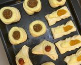 Foto del paso 11 de la receta: Facturas y medialunas de manteca