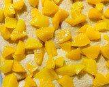 Foto del paso 3 de la receta: POSTRE DE VAINILLA CON 🍑DURAZNOS🍑 CREMA CHANTILLY Y VAINILLAS 🤩😋😋🤩🍑