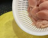 Gambar langkah 2 resipi Ghondang (rendang) Kacang Mo Ayam.