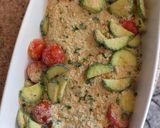 Foto del passaggio 2 della ricetta Platessa gratinata con zucchine e pomodorini