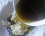 Foto del paso 1 de la receta: Bizcochitos de grasa con yerba mate🤓