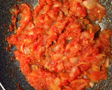 Foto del paso 3 de la receta: Hamburguesa de secreto gratinada a los dos quesos 🍔🥓🍅🧀
