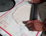 A picture of step 4 of White Pizza with Broccoli.