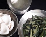 A picture of step 1 of Coconut chutney.