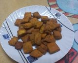 A picture of step 1 of Methi Para.