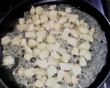 A picture of step 4 of Peanut butter chicken.